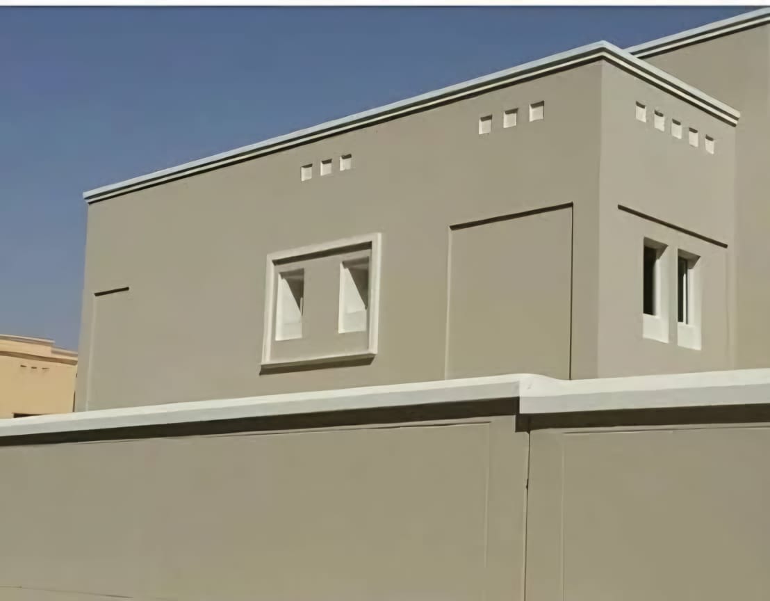 صورة لدهانات خارجية لواجهة فيلا فاخرة - معلم دهانات الرياض